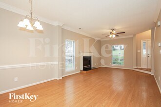 1822 Sugar Hollow Dr in Charlotte, NC - Building Photo - Building Photo