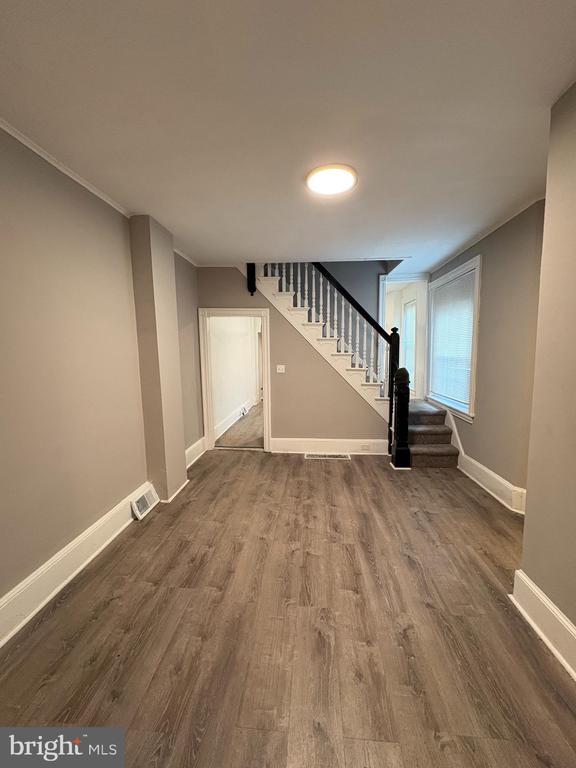 property at 307 N Rodney St