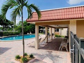124 NE 19th Ct in Wilton Manors, FL - Building Photo