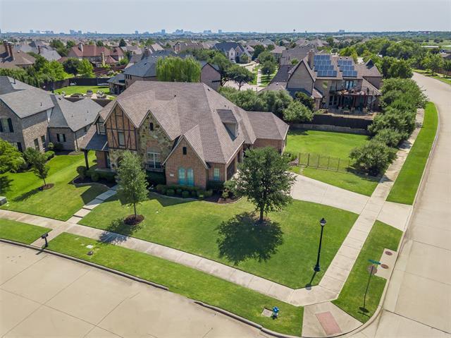 1077 Clearwater Dr in Frisco, TX - Building Photo - Building Photo