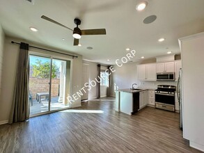 26415 Brahman Ct in Santa Clarita, CA - Building Photo - Building Photo