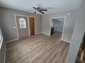 418 W Lima St in Findlay, OH - Foto de edificio - Building Photo