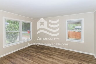 4582 Shadow Lawn Dr in Macon, GA - Building Photo - Building Photo