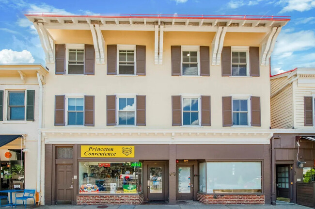 146 Nassau St