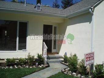 1441 Roxbury Dr in Los Angeles, CA - Building Photo