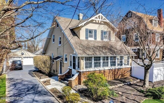 property at 393 N Bath Ave