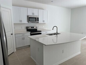 6413 Fairmont Ln in Palmetto, FL - Building Photo - Building Photo