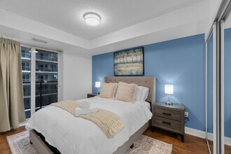 26 Blue Jays Way, Unit SI ID1403807P in Toronto, ON - Building Photo - Building Photo