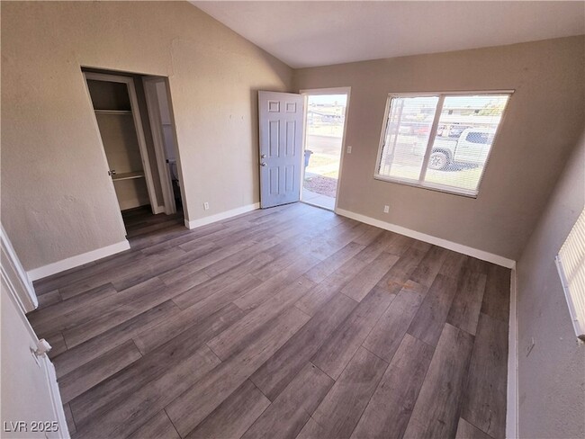 1713 Fairfield Ave, Unit 1 in Las Vegas, NV - Building Photo - Building Photo