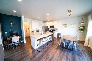 441 N 100 W in Vineyard, UT - Building Photo