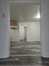 1977 Cedar Ave in Reedsport, OR - Building Photo - Building Photo