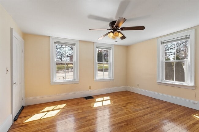 301 S Main St in Haverhill, MA - Building Photo - Building Photo