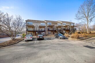 3831 Cherokee Woods Way, Unit #203 in Knoxville, TN - Building Photo - Building Photo