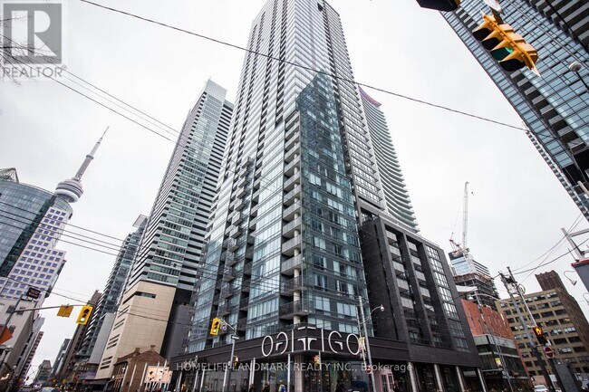 property at 295-3295 Adelaide St W