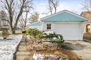 17306 Holmes Ave in Hazel Crest, IL - Building Photo