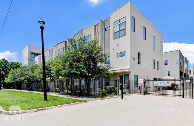 property at 2401 Crawford St