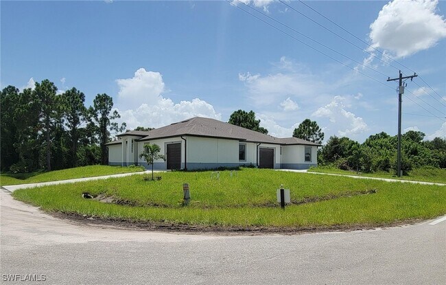 property at 884 Milwaukee Blvd