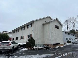 722 E Oakmont Blvd in Johnstown, PA - Building Photo - Building Photo