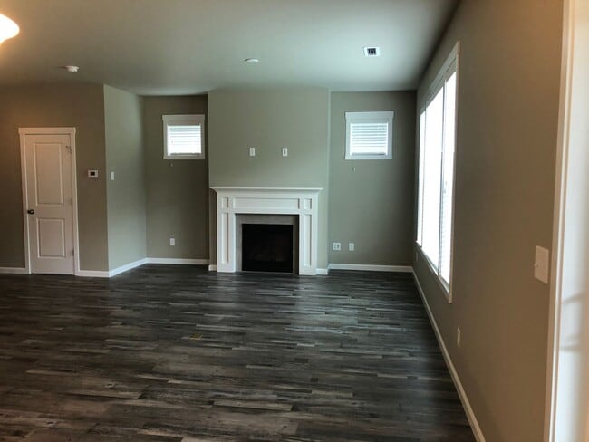 property at 10510 NE 103rd Ct
