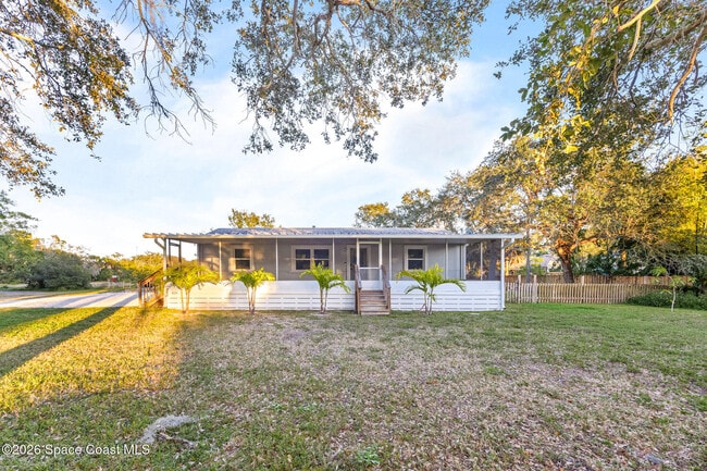 826 Newfound Harbor Dr