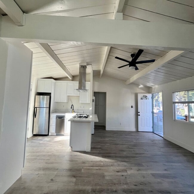 property at 4330 Kendall St