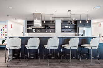 The Logan in Oakland, CA - Building Photo - Interior Photo