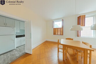 1712 Beacon St in Brookline, MA - Building Photo - Building Photo