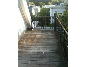 5 Kendall St-Unit -3 in Brookline, MA - Building Photo - Building Photo