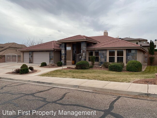 552 S 5 Sisters Dr in Saint George, UT - Building Photo - Building Photo