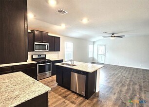 181 Harley Hay in Cibolo, TX - Building Photo - Building Photo