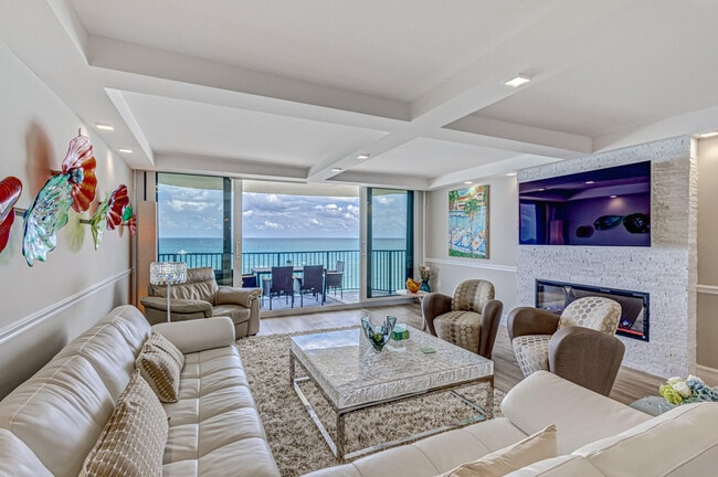 400 S Beach Rd in Tequesta, FL - Building Photo - Building Photo