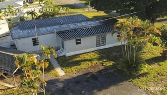4762 Canal Rd in West Palm Beach, FL - Building Photo