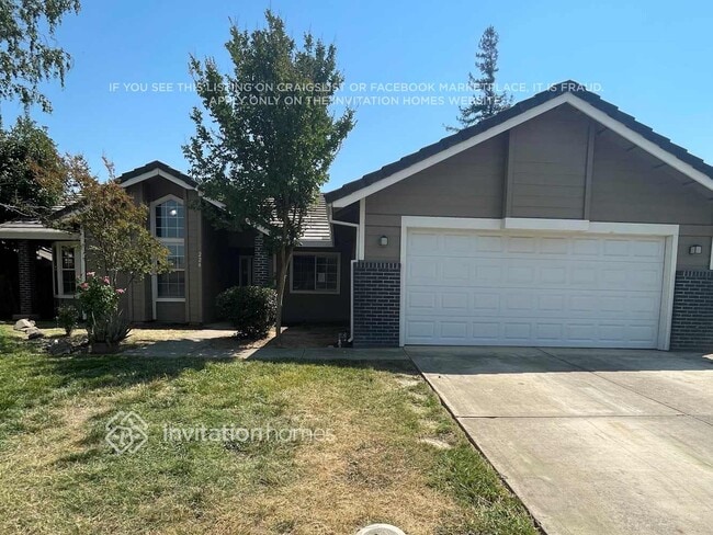 property at 224 Wren Dr