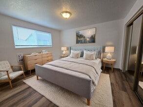 146 NE Atkinson Ct in Roseburg, OR - Building Photo - Building Photo