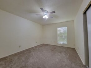 833 Colchester Dr in Mesquite, TX - Building Photo - Building Photo