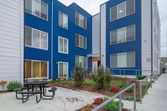 4502 S Puget Sound Ave in Tacoma, WA - Building Photo - Building Photo