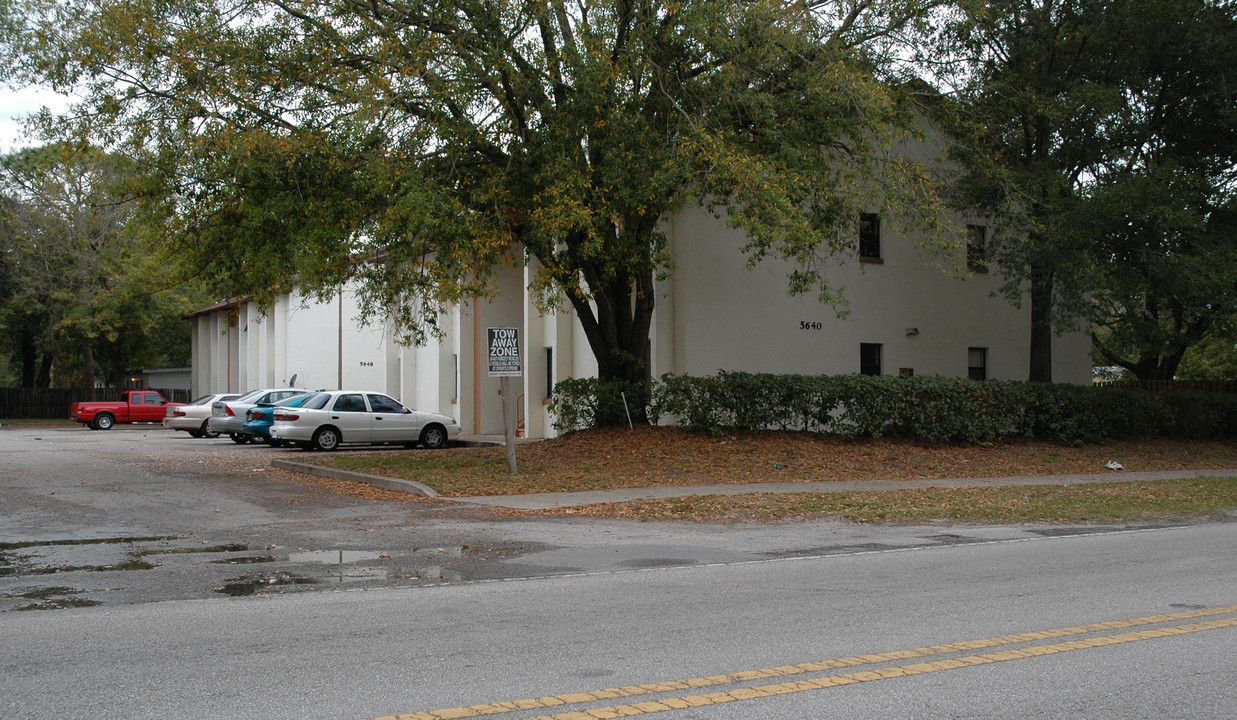 Rio Pines Apartments in Orlando, FL - Building Photo