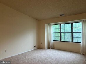 45 Joyner Ct in Trenton, NJ - Building Photo - Building Photo