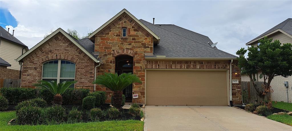 7423 Summer Night Ln in Rosenberg, TX - Building Photo