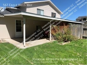 567 N Eagle Hills Way in Eagle, ID - Building Photo - Building Photo