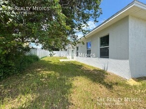 131 Inconnu Ct in Poinciana, FL - Building Photo - Building Photo