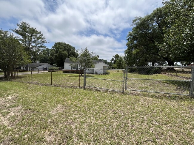 property at 2452 Ridge Rd