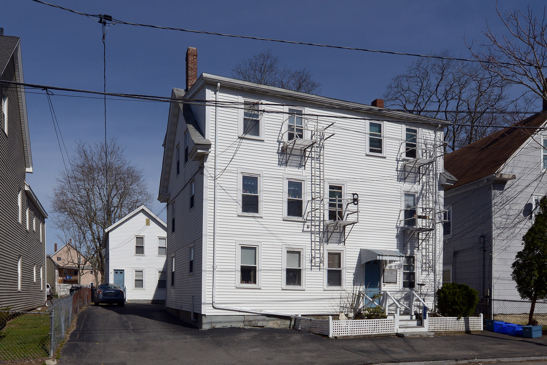 41 Park St in Taunton, MA - Building Photo