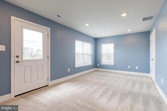 2006 Ivory Brook Rd in Woodlawn, MD - Building Photo - Building Photo