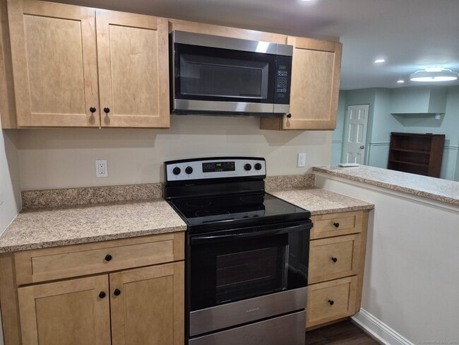 property at 10 Elmwood Ave