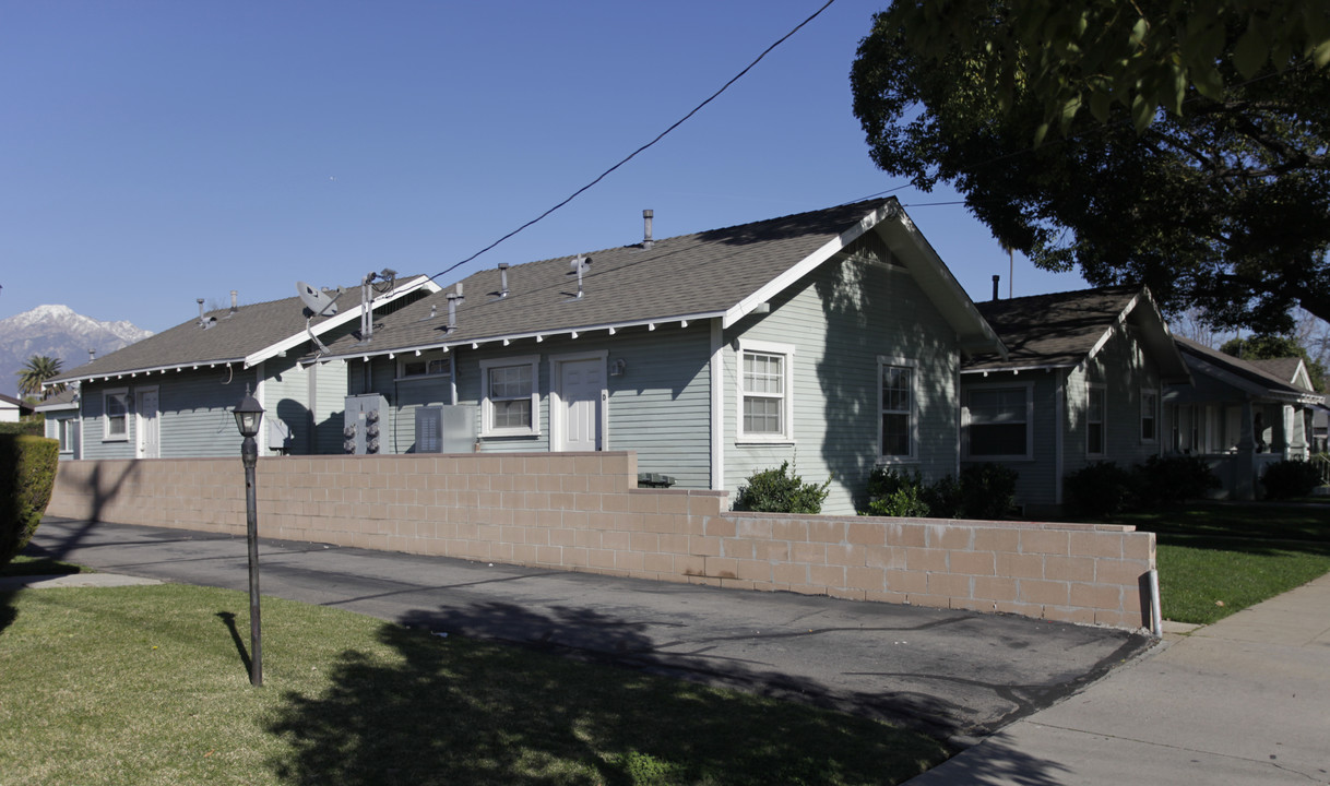 520 W Vesta St in Ontario, CA - Building Photo