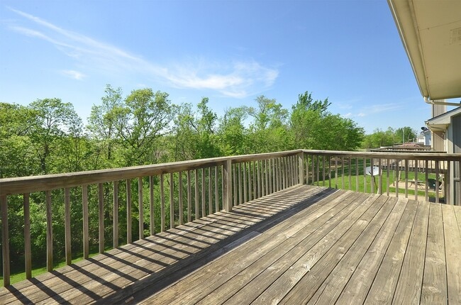 property at 2522 Bent Oak Ct