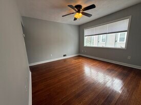 83 Taylor St, Unit 83 Taylor St #2 in Waltham, MA - Building Photo