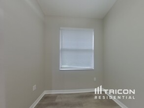 11106 McFadden Ave in Englewood, FL - Building Photo - Building Photo