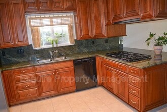 1458 Dara St in Camarillo, CA - Building Photo - Building Photo